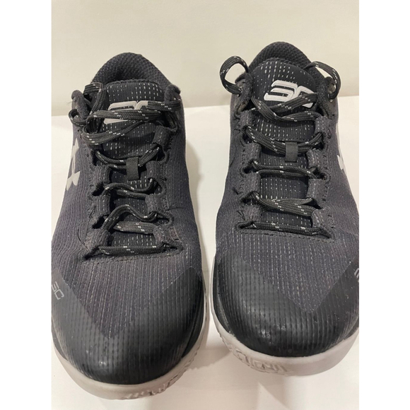 Under Armour Curry 2 Low Essential Basketball Shoes - Black/Grey - Size 6.5Y - Picture 7 of 15
